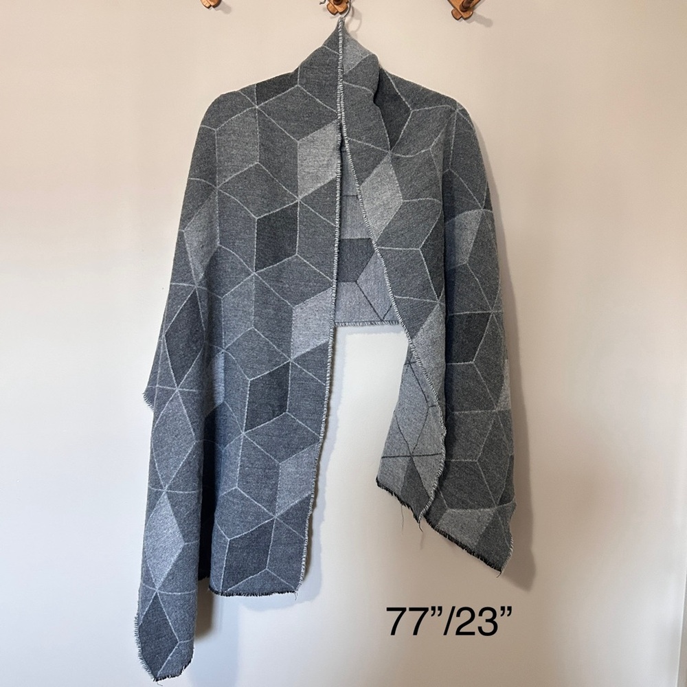 Vintage Lancioni 1973 Wrap Scarf made in Italy